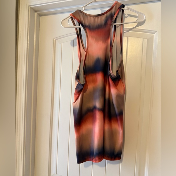 Loveu.dear XL Tank Top - Picture 2 of 5